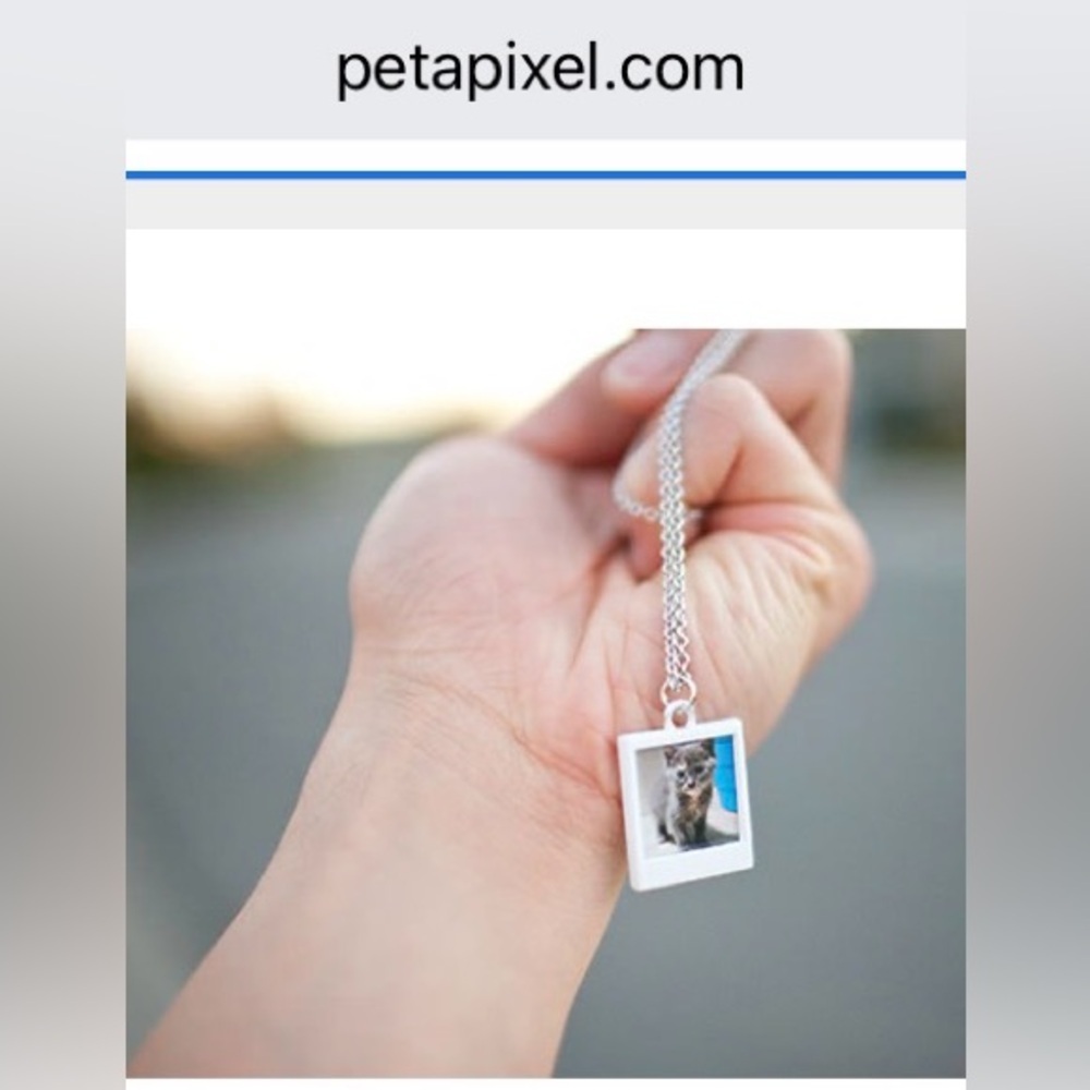 NWT‎ PETAPIXEL Instant Photo Pendant Necklace